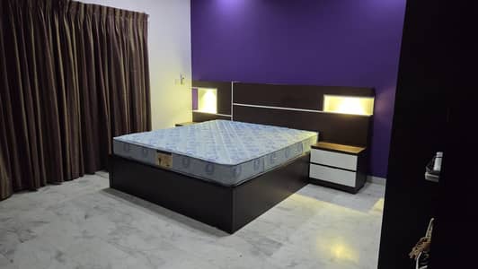 MODERN KING BED BUNDLE (WITH MATTRESS & SIDE TABLES)