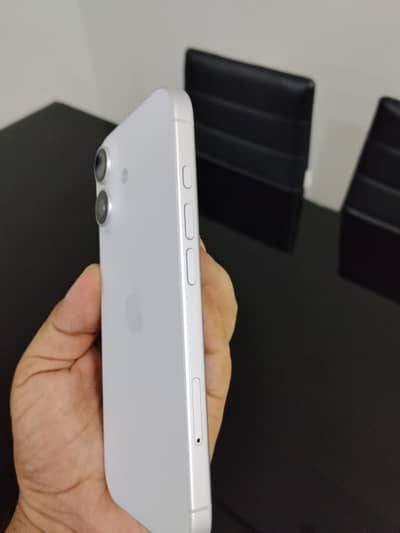 Apple iPhone 17