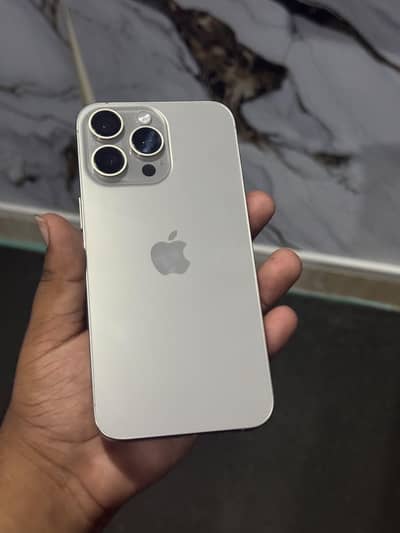 Apple iPhone 15 Pro Max