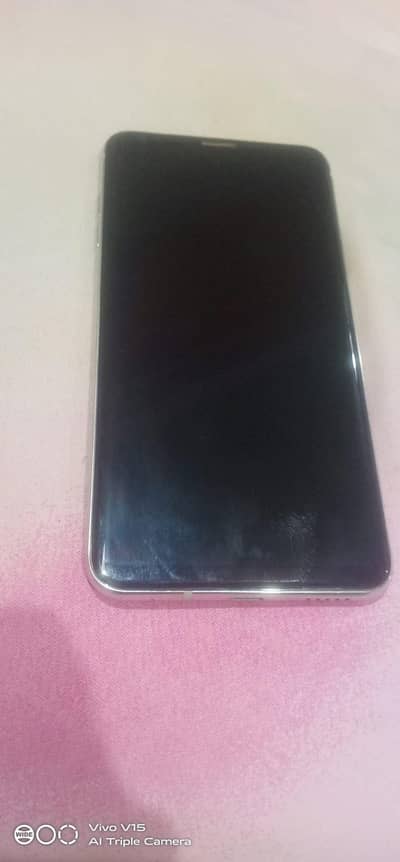 LG V30