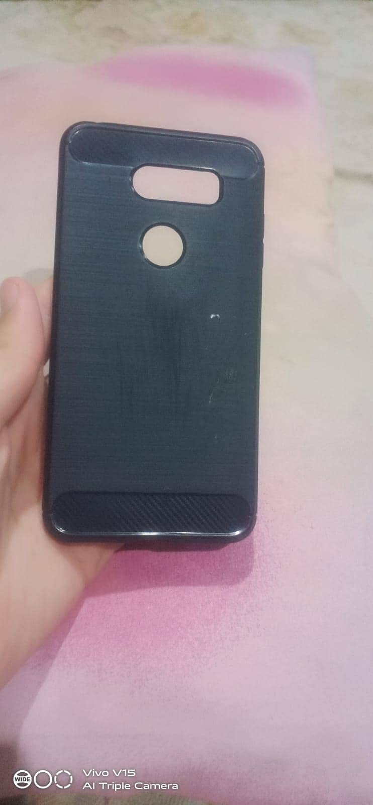 LG V30 7