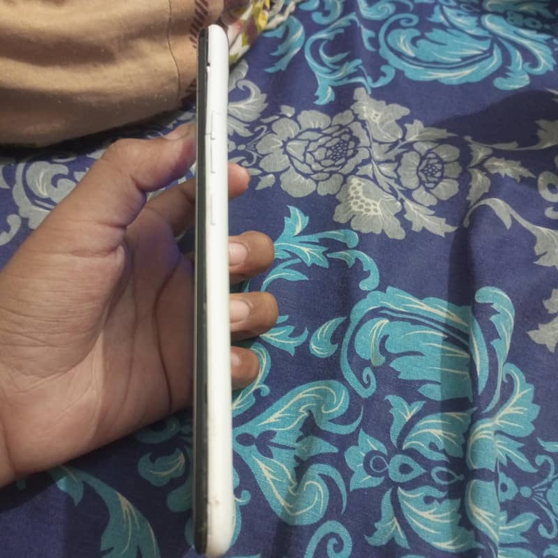 Tecno Spark 6 1