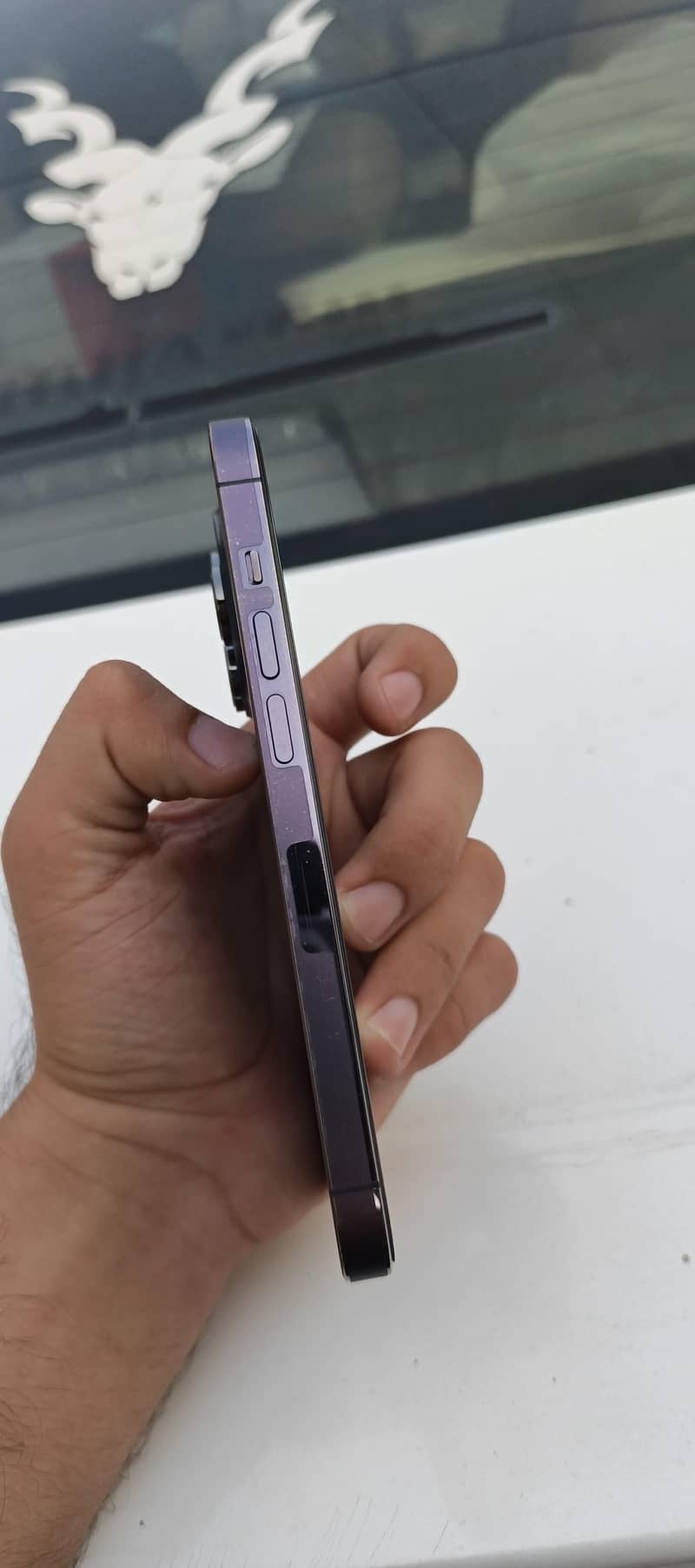 Apple iPhone 14 Pro 1