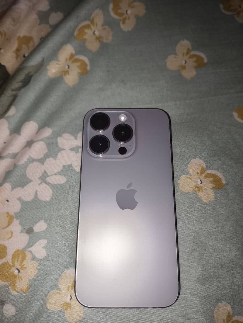 iPhone 15 Pro 0