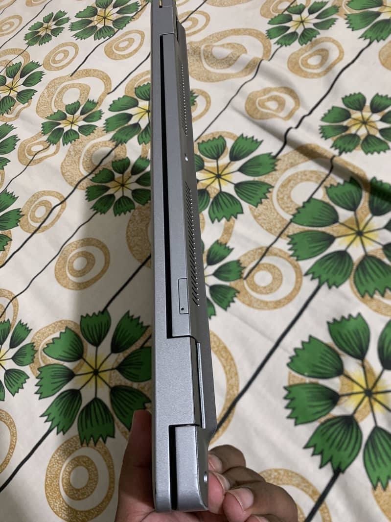 Laptop 1