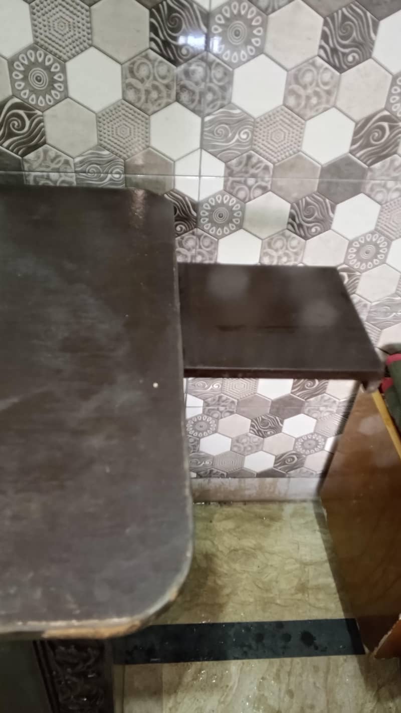 iron stand 1
