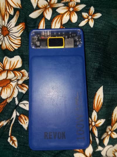 Mobile power bank 1000,0 mAh long battery, fast charging