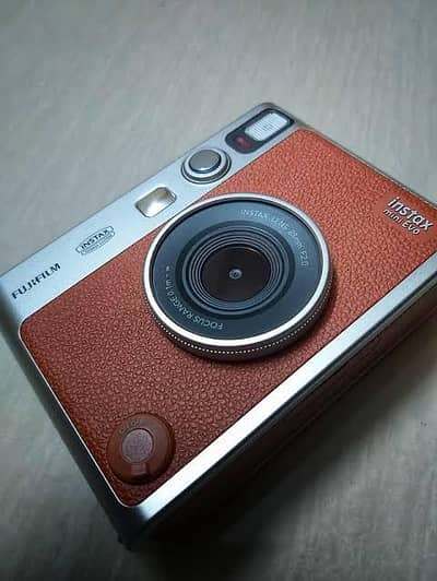Fujifilm Instax Mini Evo — Brown Leather
