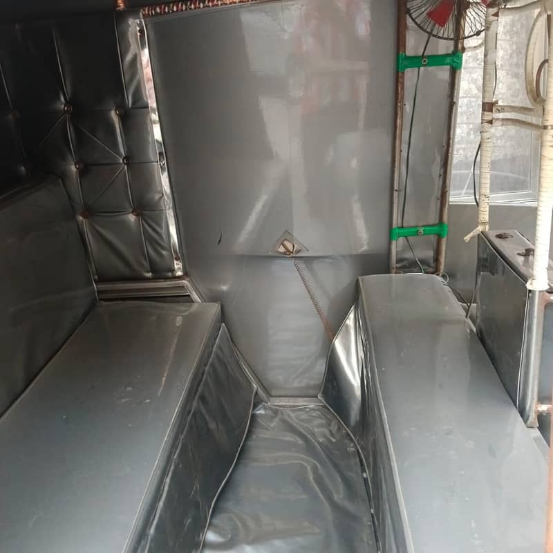 Auto rickshaw 1