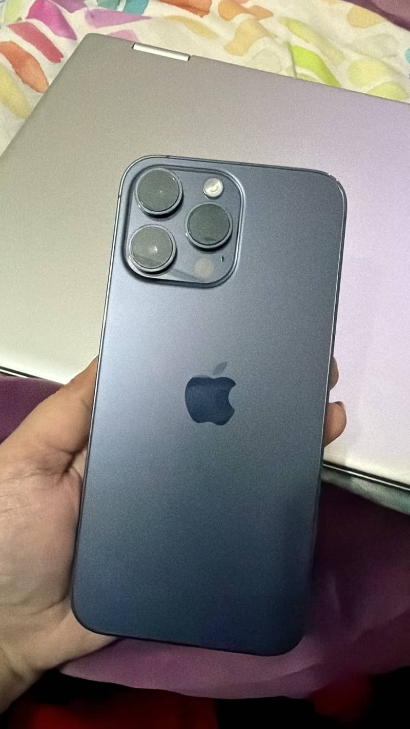 Apple iPhone 14 Pro Max 0