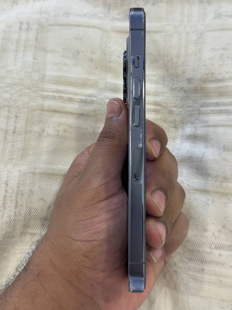 Apple iPhone 13 Pro 6