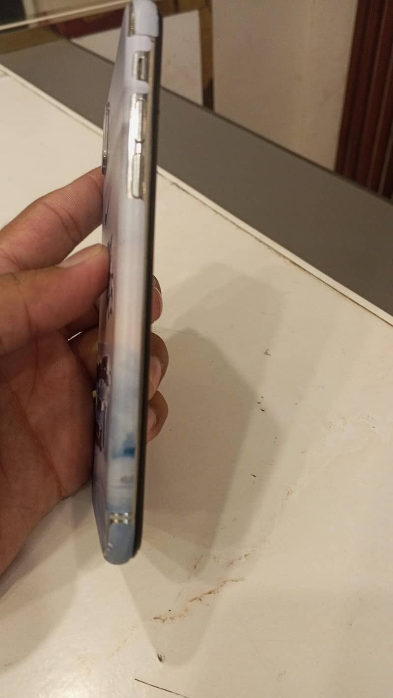 Apple iPhone X 2