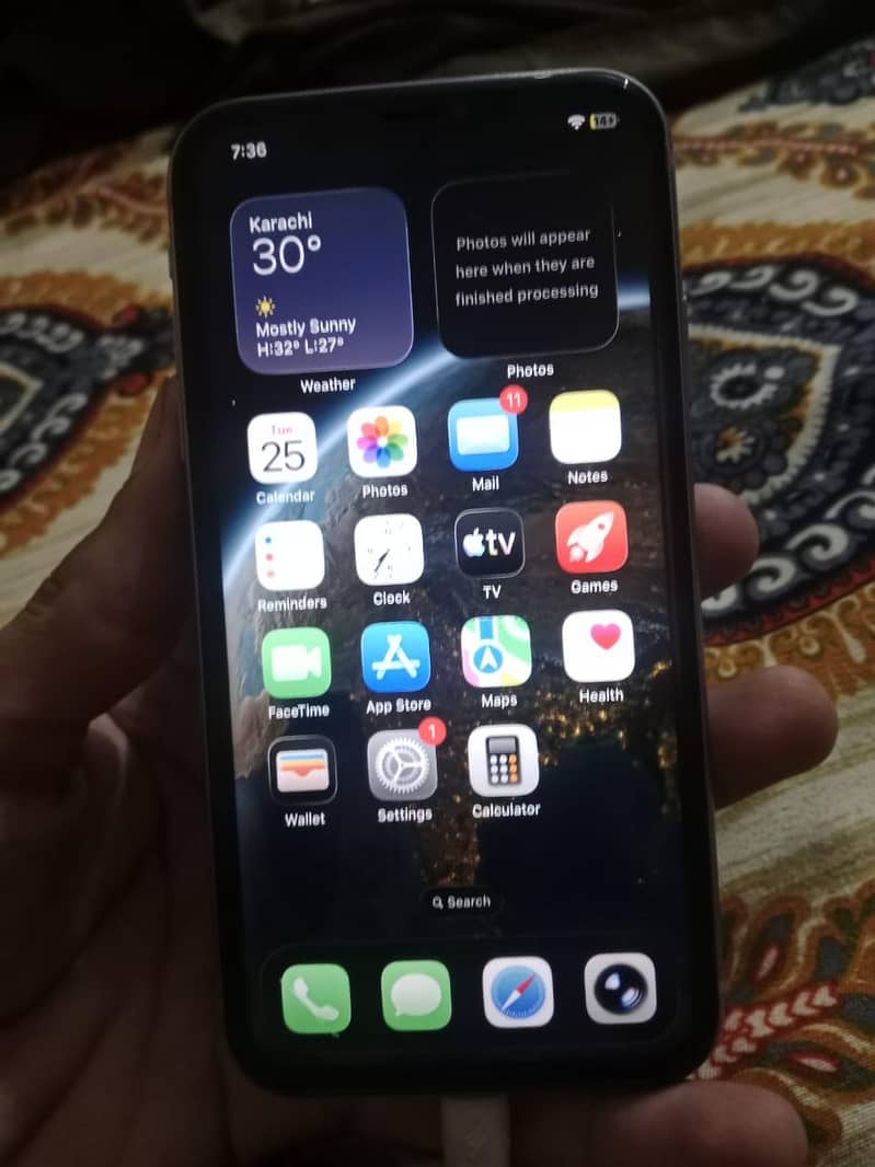 Apple iPhone 11 2