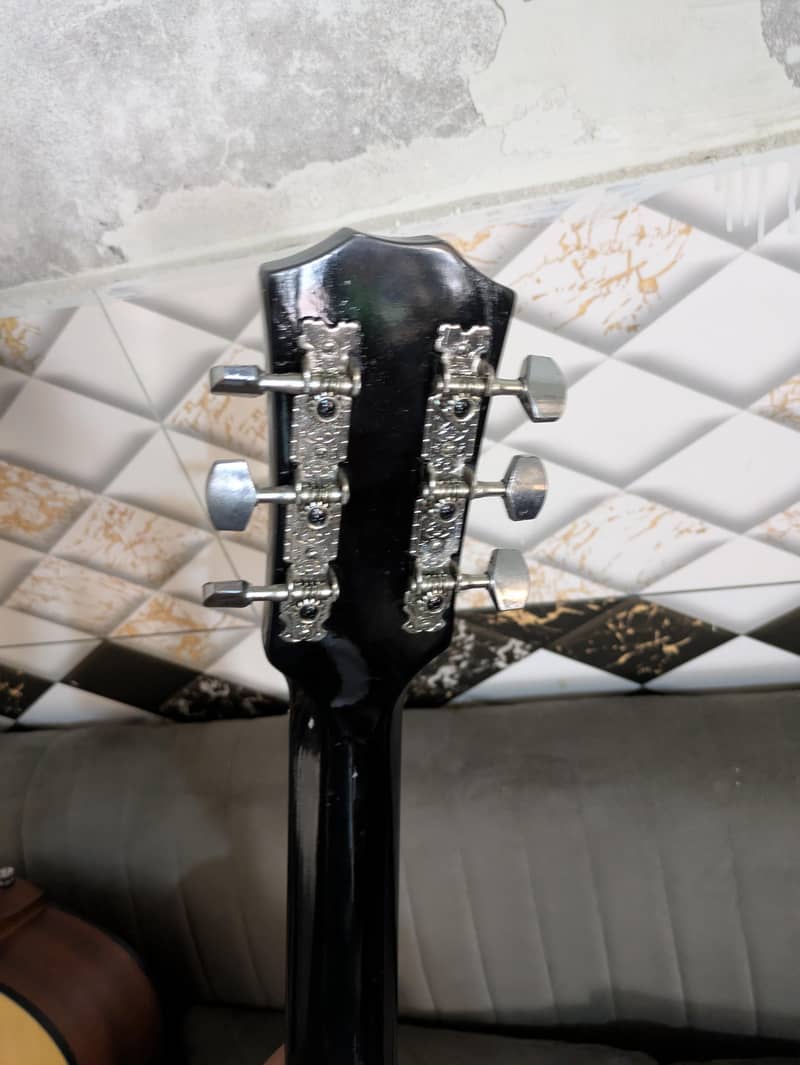 Acoustic guitars 7