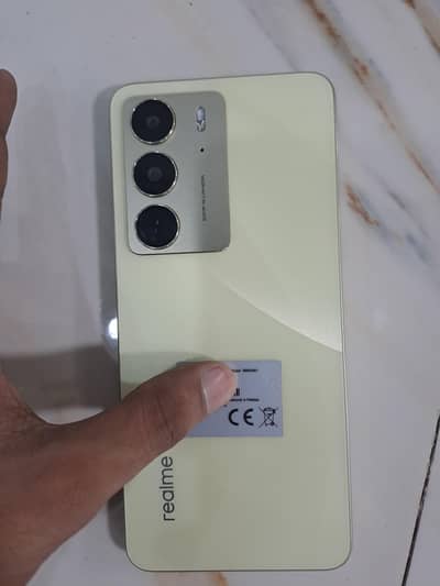 Realme C75