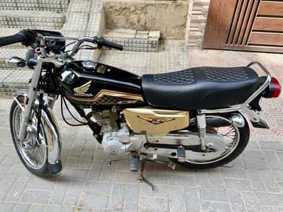 Honda 125 2024 model special edition applied urgent sell