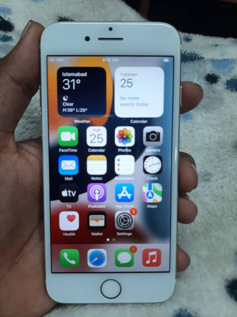 Apple iPhone 7 1