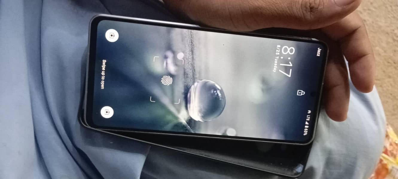 Sharp Aquos Sense7 2