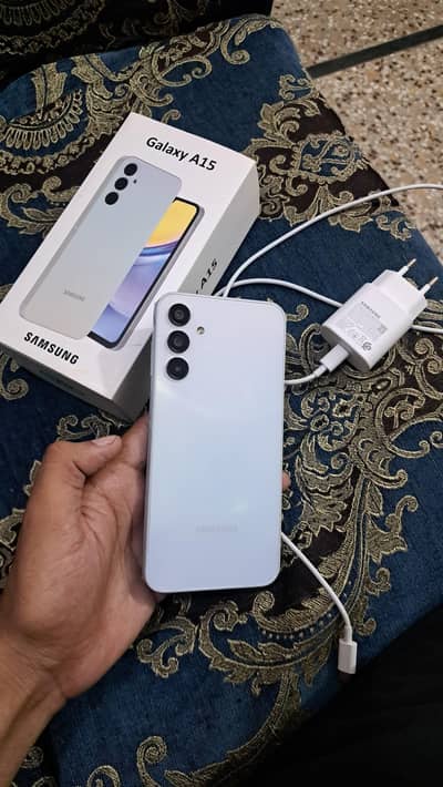 Samsung A15 pack phone 6/128 1st owner