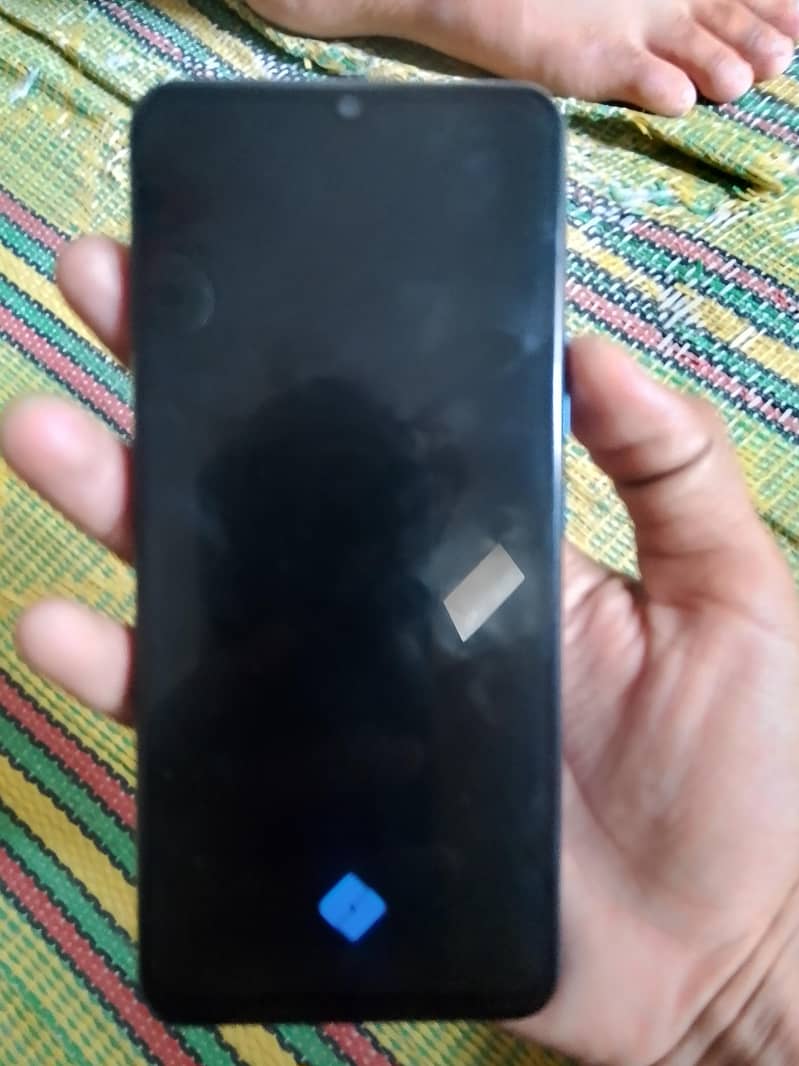 Vivo V21e 4
