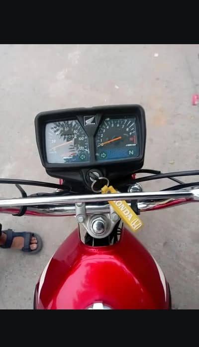 bike ki details inbox ma ly Lana