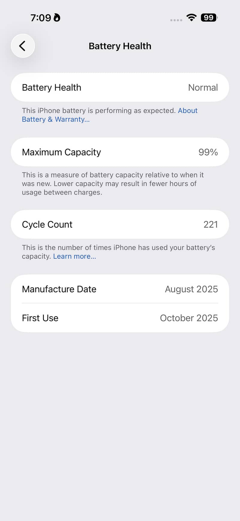 iPhone 17 Pro Max 4