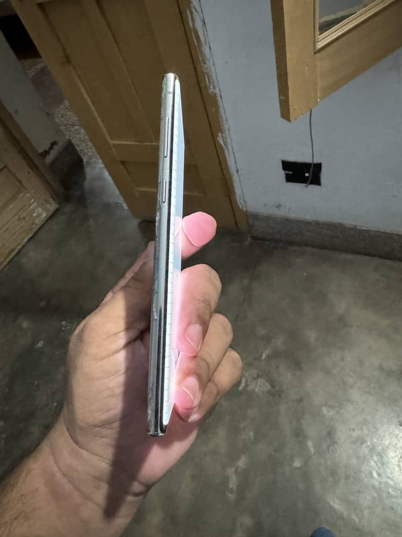 Samsung Mobile Note 10 6