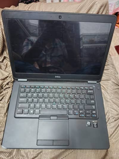 Dell 7450 i5 5th generation new condition