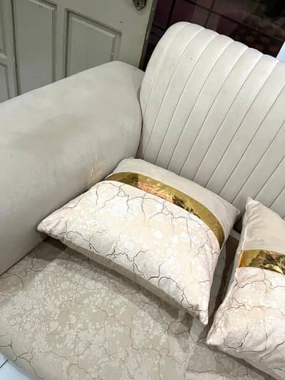 2 seat sofa
