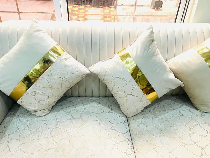 2 seat sofa 5