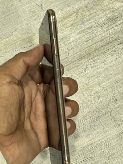 Apple iPhone XS Max(urgent sell)