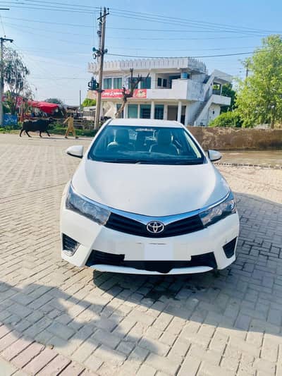 Toyota Corolla XLi VVTi (2017) – Islamabad Registered / New Tyres new