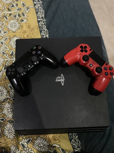 PS4 PRO 3TB | 2 ORIGNAL CONTROLLERS | JAILBREAK BERSION