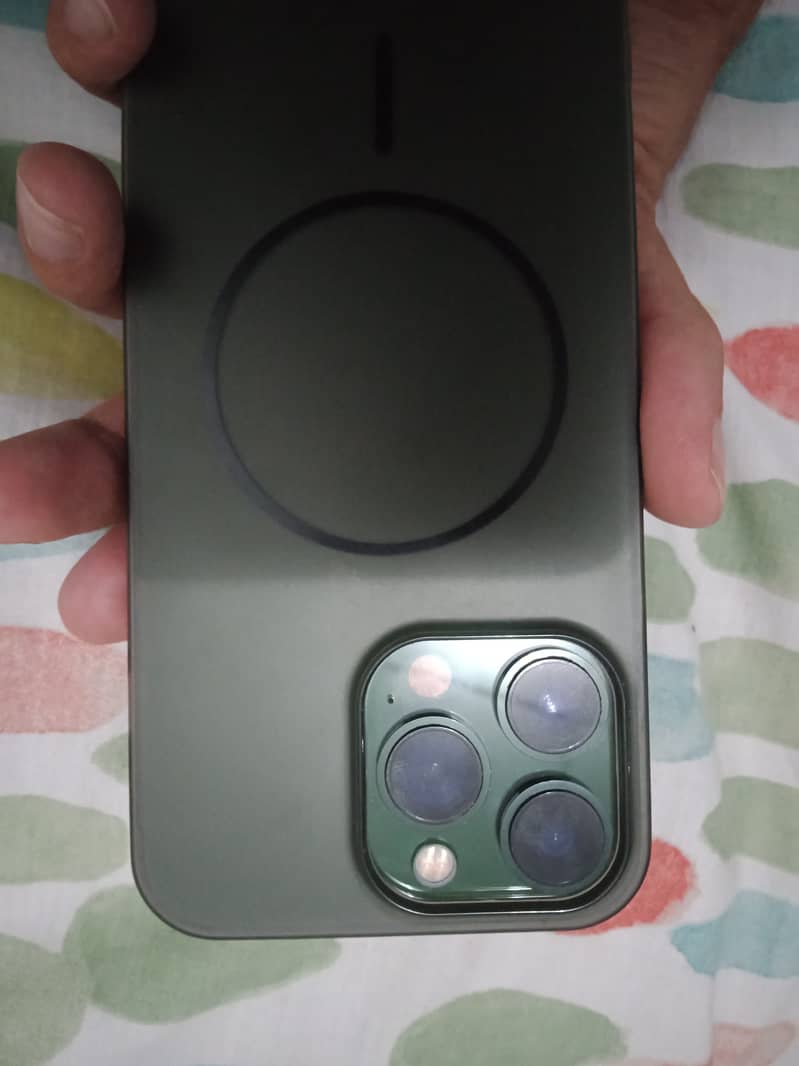 Apple iPhone 13 Pro 1