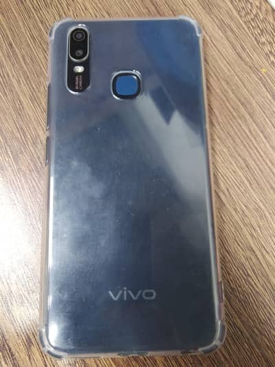 vivo y11