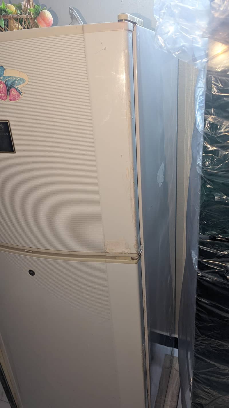 Dawlance medium size 2