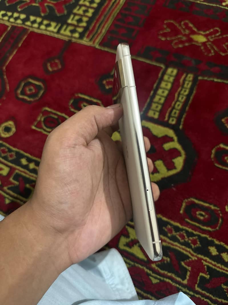 Google Pixel 8 Pro 6