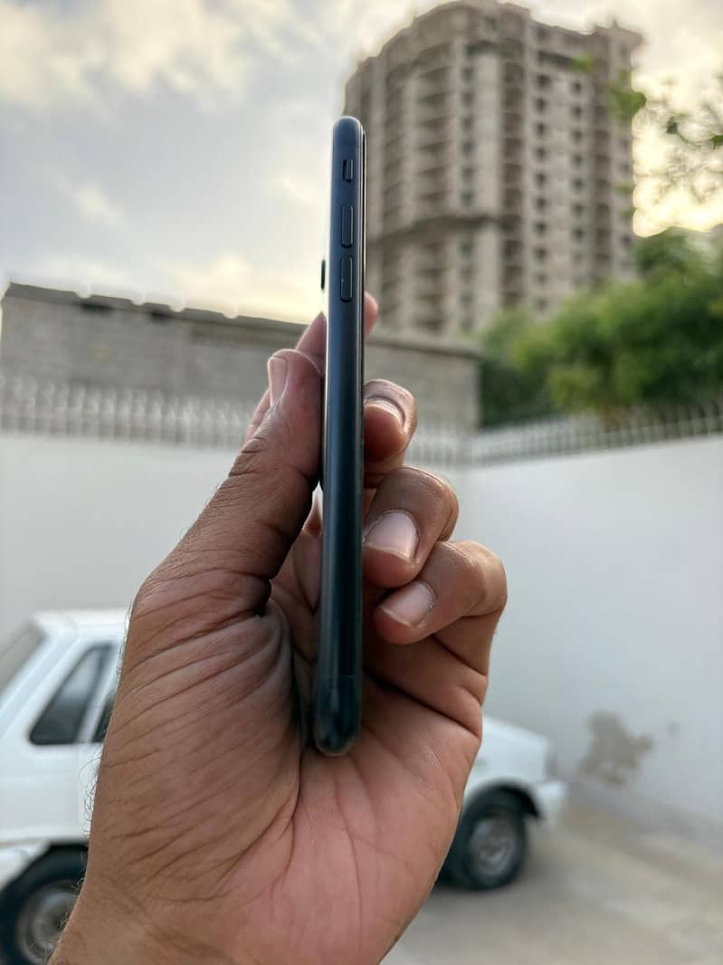 Apple iPhone SE 7