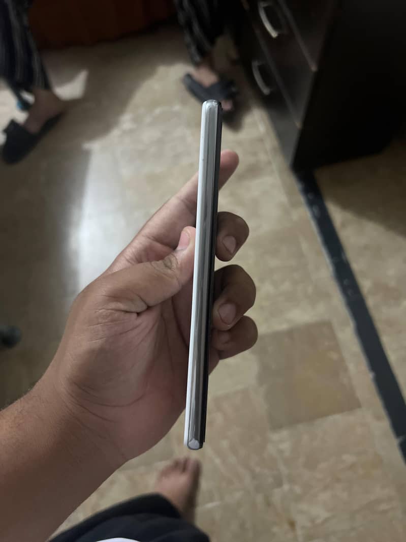 Samsung Mobile A52 4