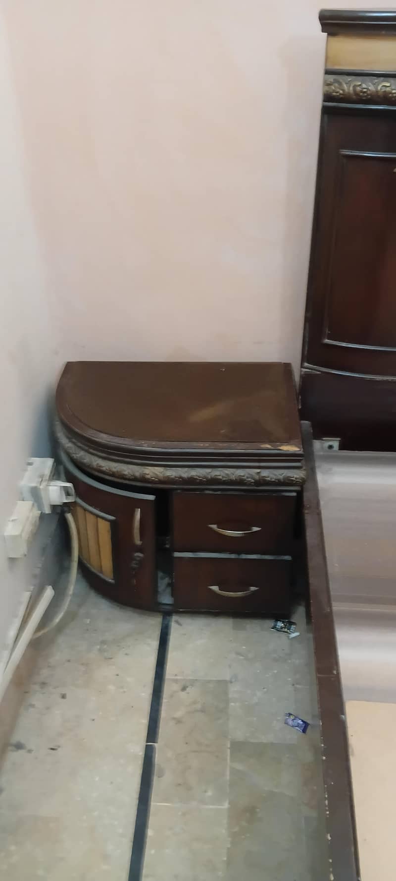 king size bed 1