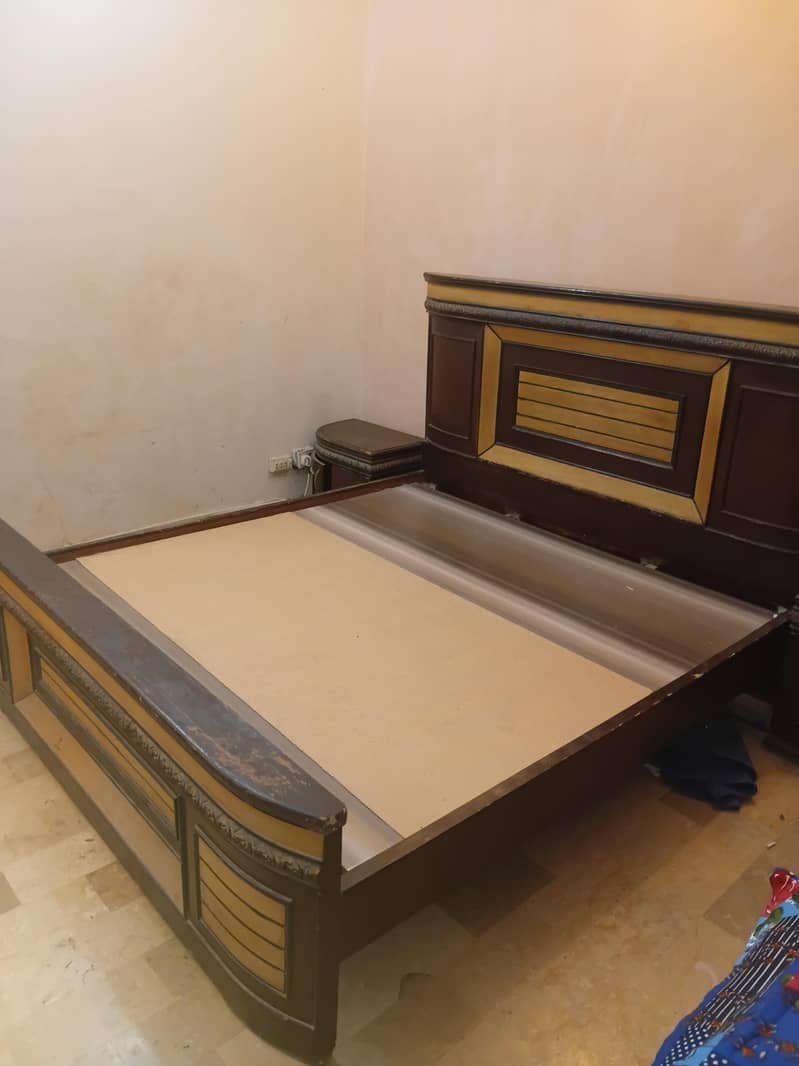 king size bed 3
