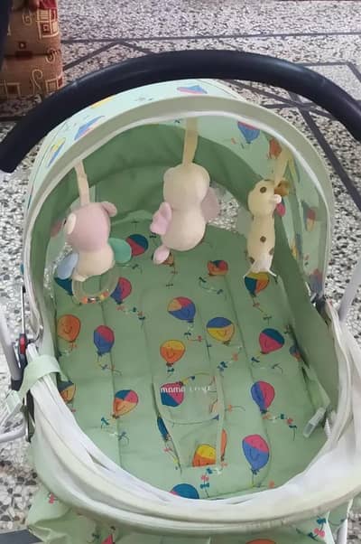 Baby Sleeping Cradle with Vibration