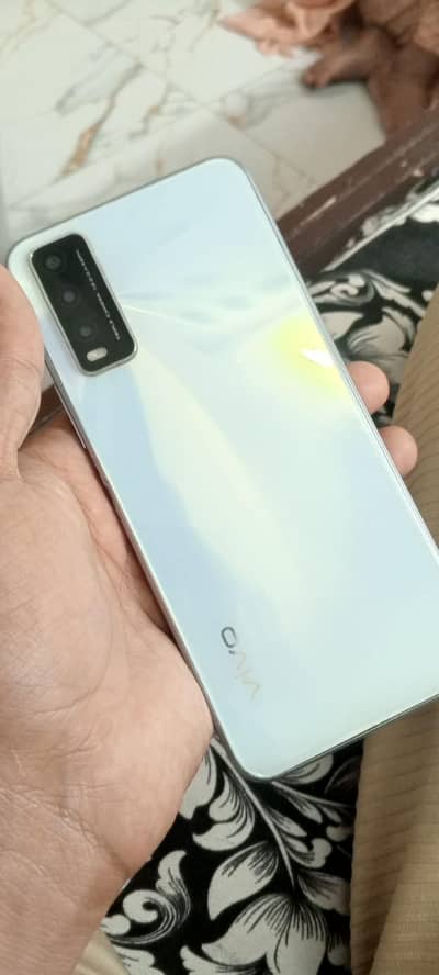 Vivo Y20