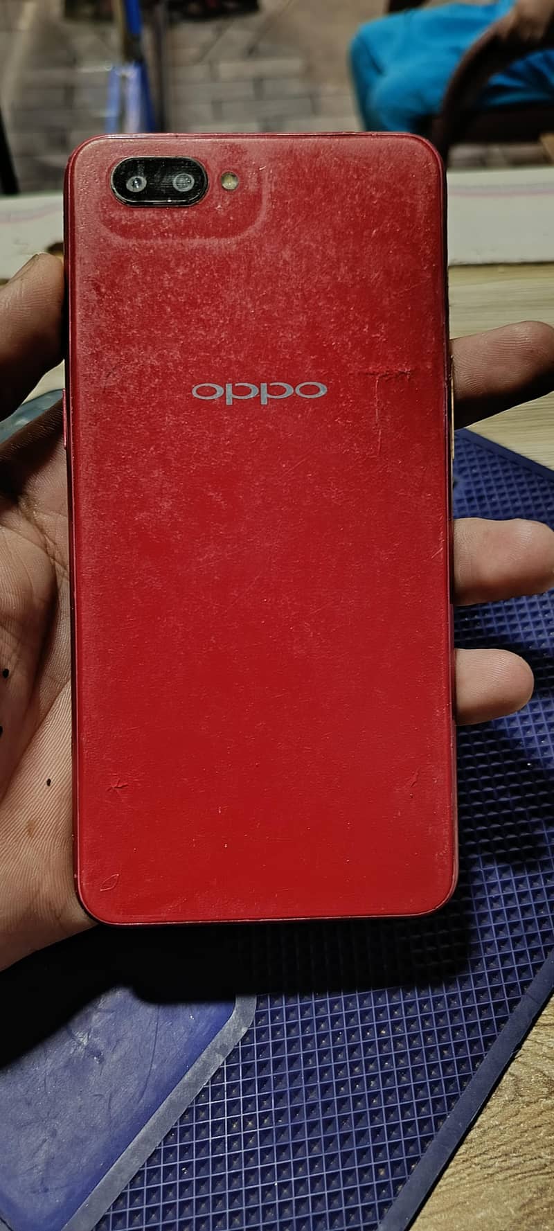 OPPO A3s 0