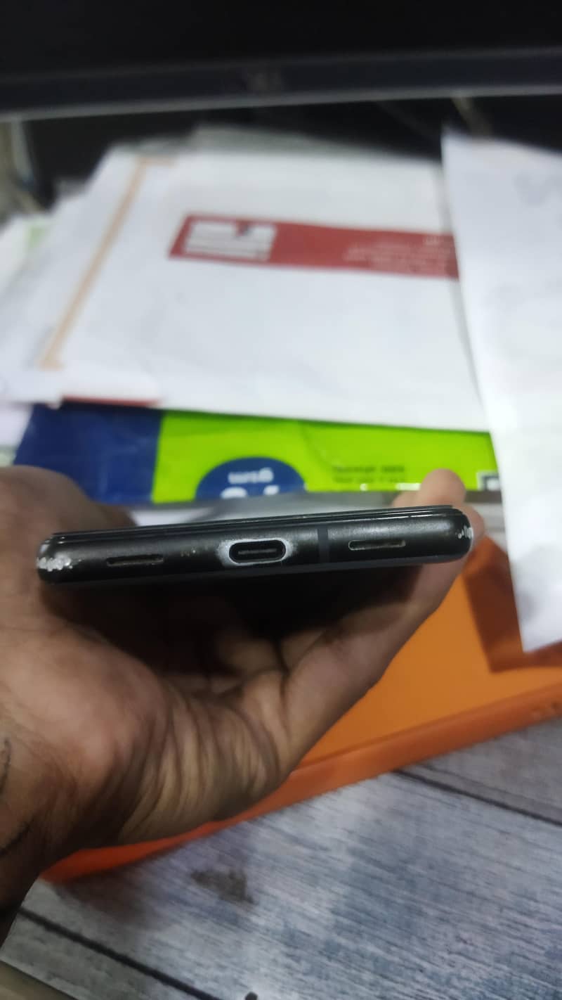 Google Pixel 6a 4