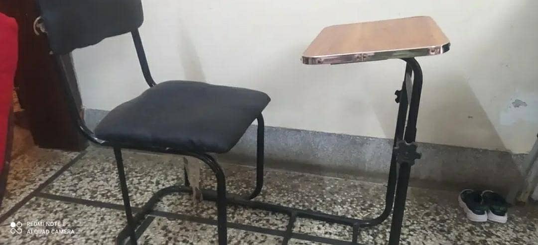 praying chair 0