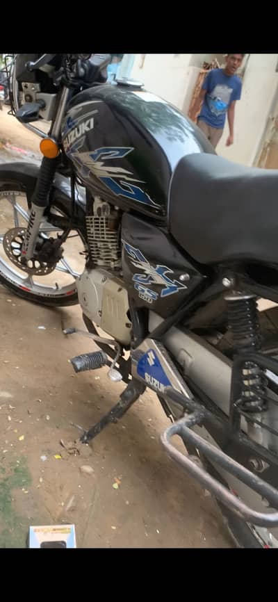 Suzuki GS 150