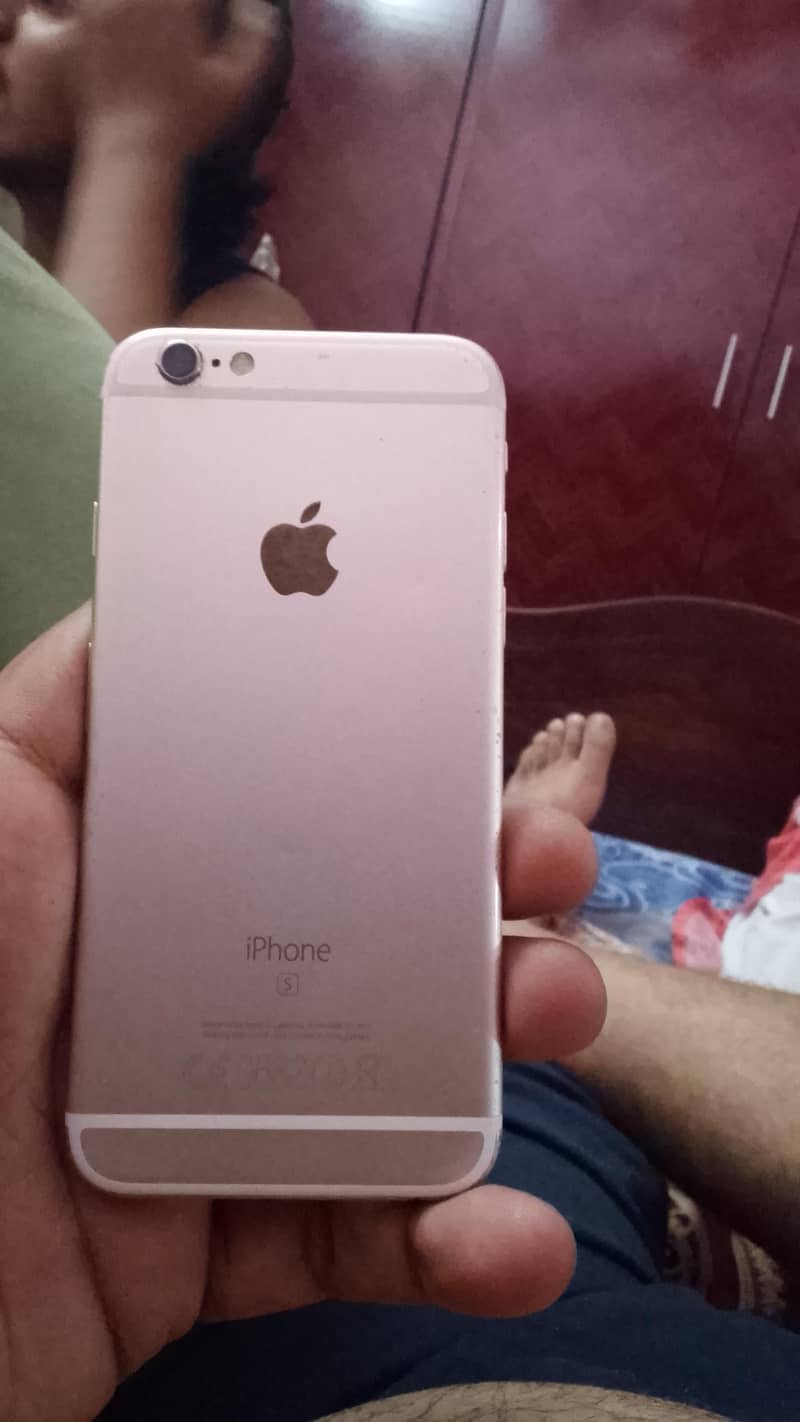 Apple iPhone 6S 16GB memory hai 0