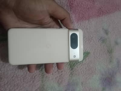 Google pixel 8