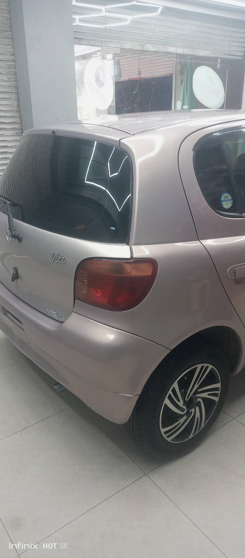 Toyota Vitz 4